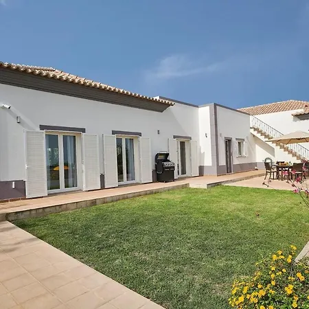 Majestic Pool Tavira