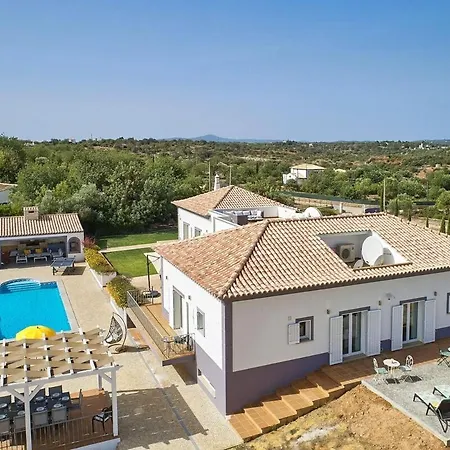 Majestic Pool Daire *